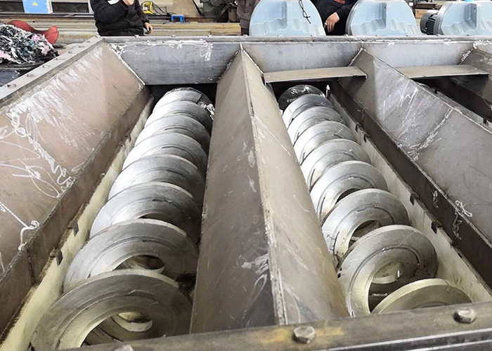 不銹鋼絞龍輸送機結(jié)構(gòu)圖紙 不銹鋼絞龍輸送機結(jié)構(gòu)圖紙